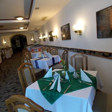 Drei Schwane Hotel Zeitz