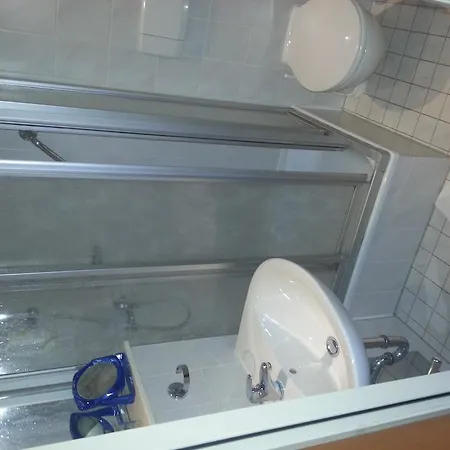 Hotel Drei Schwane 3*