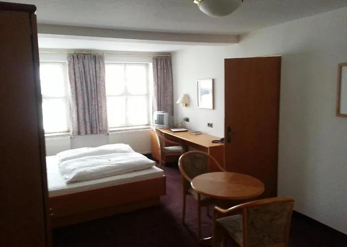 Drei Schwane Hotell Zeitz