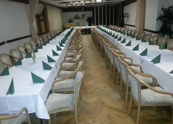 Hotell Drei Schwane 3*